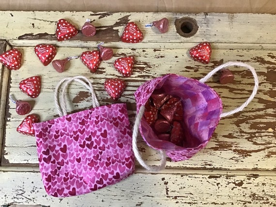 Sadnyy 4 Pcs Extra Large Valentine's Day Gift Bag 20 X 16