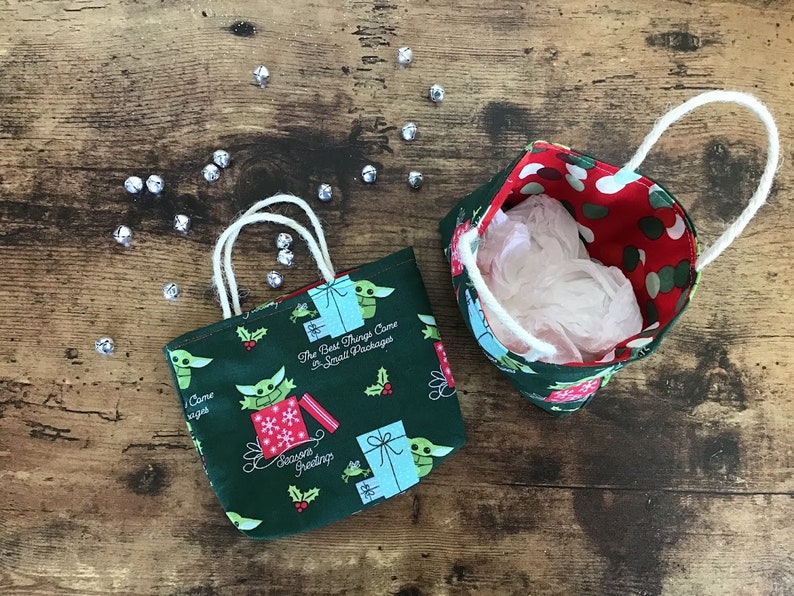 Mini Gift Bags, Reusable, Holiday, Christmas, Gift Card Holder, Party Favor, set of 2, made with licensed Mandalorian fabric image 4