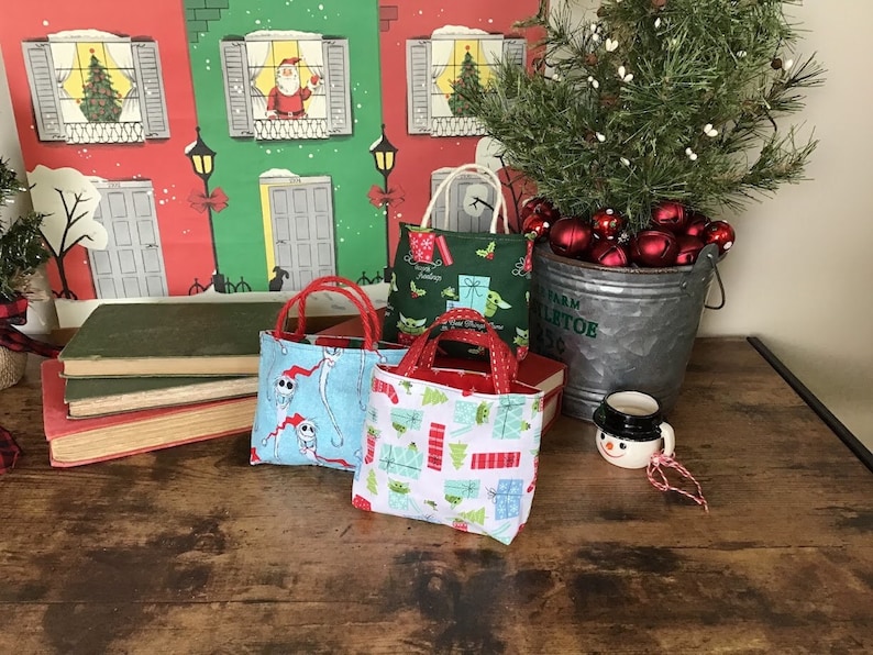 Mini Gift Bags, Reusable, Holiday, Christmas, Gift Card Holder, Party Favor, set of 2, made with licensed Mandalorian fabric image 1