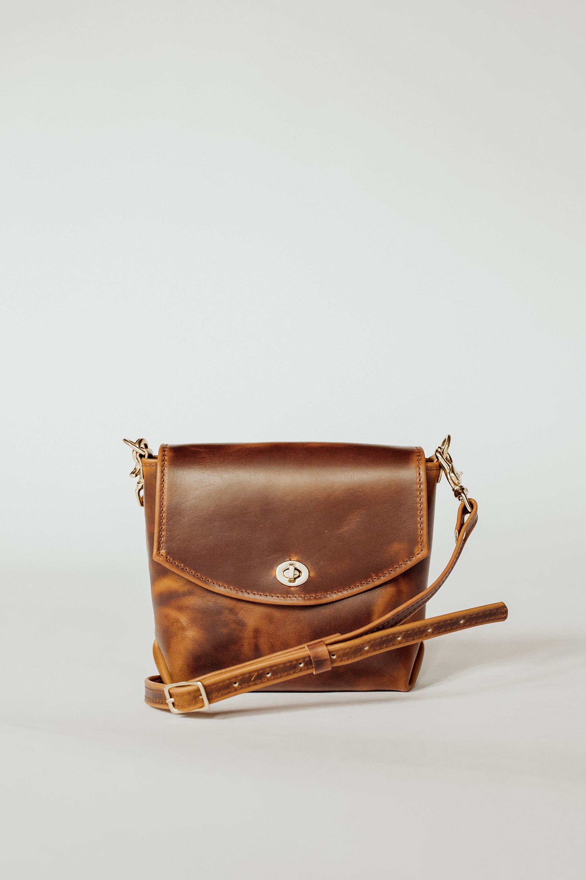 Coach Turn Lock Bag - Etsy Coach Turn Lock Bag - Etsy