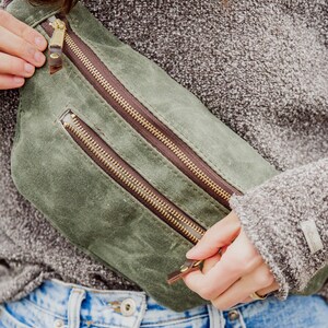 The Jersey Bag, olive green, hip bag, waist bag, fanny pack, sling bag image 3