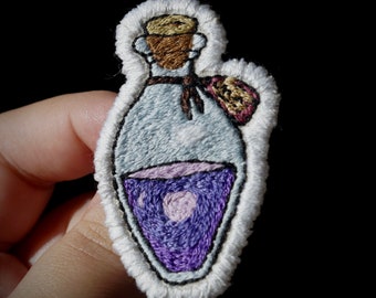 Magical Potion Embroidered Pin/Brooch | Apothecary Witch Inspired Wearable Art (Purple)