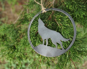 Wolf Howling to the moon Ornament / Made from Recycled Raw Steel / Wolf Moon / Leader of the Pack / Rustic Metal Cabin Decor / Sustainable