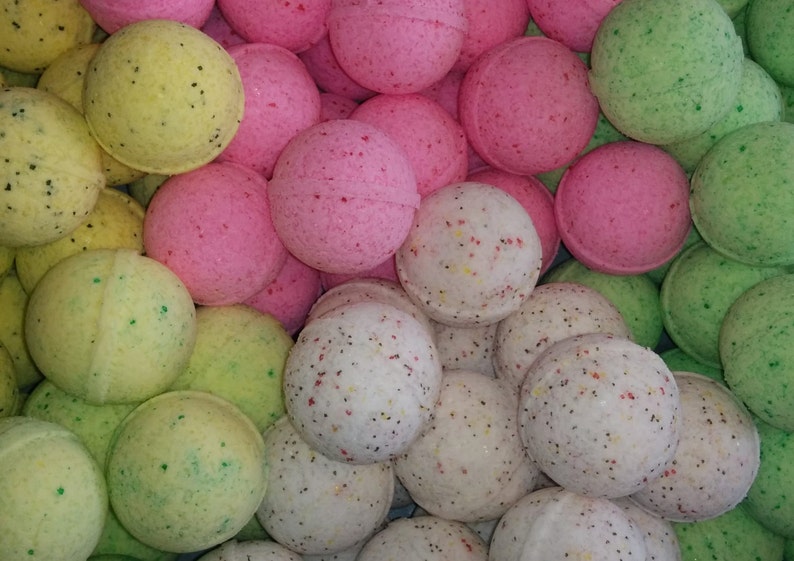 SALE 8 Bath Bombs 5 oz SURPRISE PACK, Mystery Mix, Assorted Bath Bombs, Wholesale Bath Fizz, Random Bath Bomb Set, Best Seller Top Selling image 4