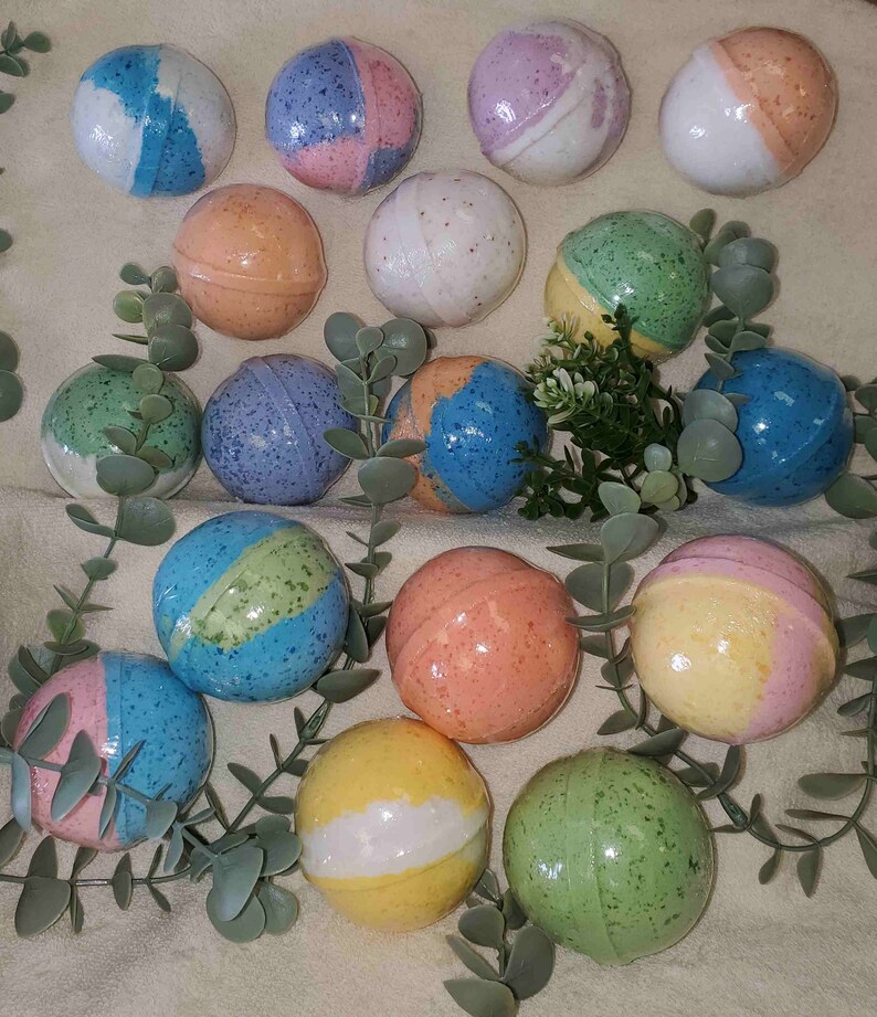 SALE 8 Bath Bombs 5 oz SURPRISE PACK, Mystery Mix, Assorted Bath Bombs, Wholesale Bath Fizz, Random Bath Bomb Set, Best Seller Top Selling image 2