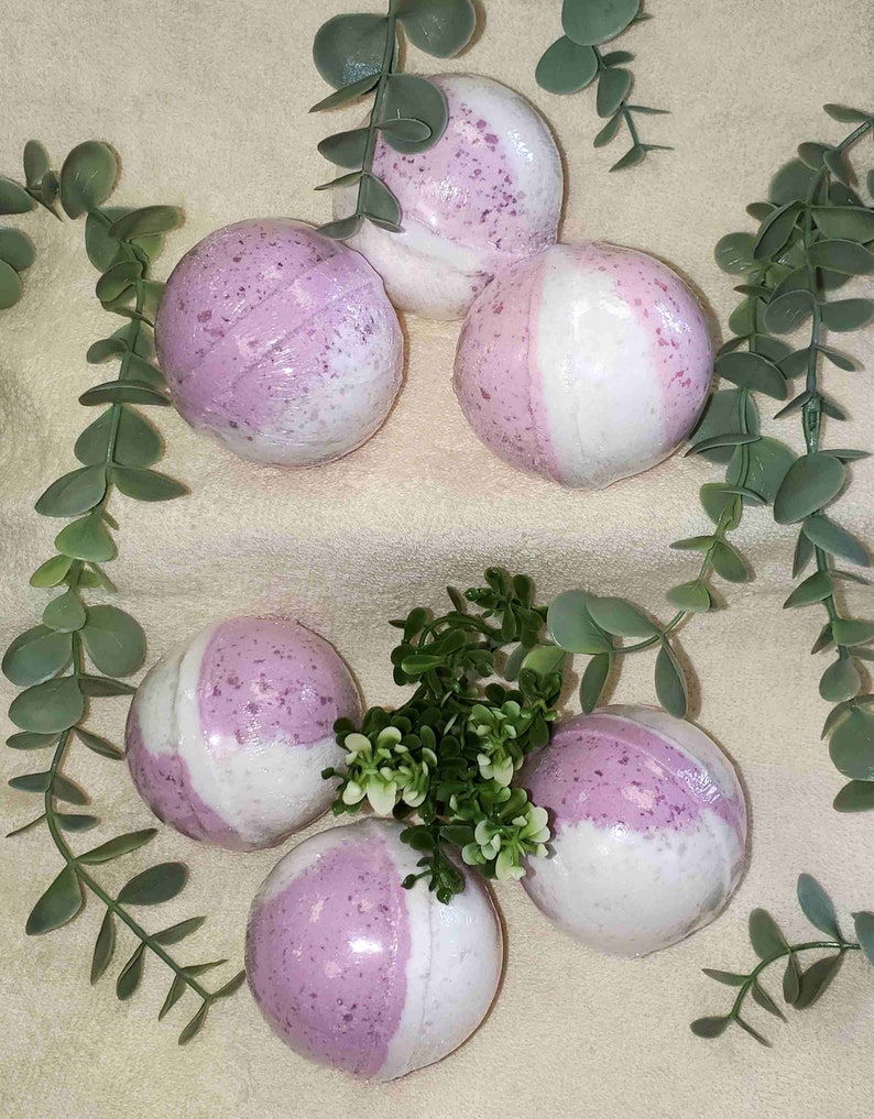 SALE 8 Bath Bombs 5 oz SURPRISE PACK, Mystery Mix, Assorted Bath Bombs, Wholesale Bath Fizz, Random Bath Bomb Set, Best Seller Top Selling image 6