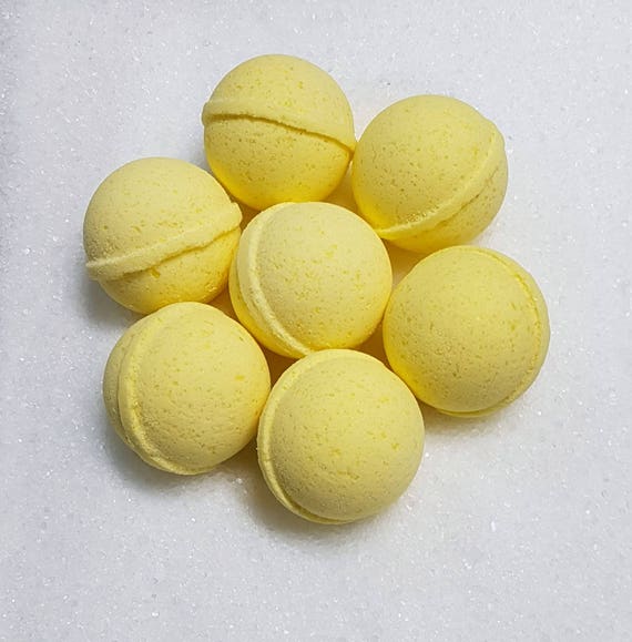 Pina Colada 4 oz Bath Bomb 120g Yellow Bath Bomb Wedding | Etsy