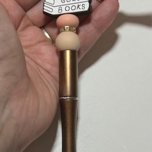 Bookish Beaded Pen | Book Lovers