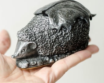 Hedgehog figurine ring bearer box from USSR - Decorative trinket dish