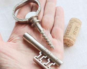 Skeleton key Corkscrew SARATOV, Bottle opener Midcentury barware -  New home gift