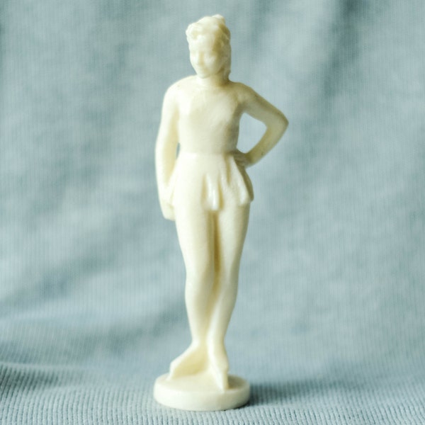 Sculpture de femme de patinage artistique, figurine de fille de patinage sur glace, cadeaux de professeur de danse