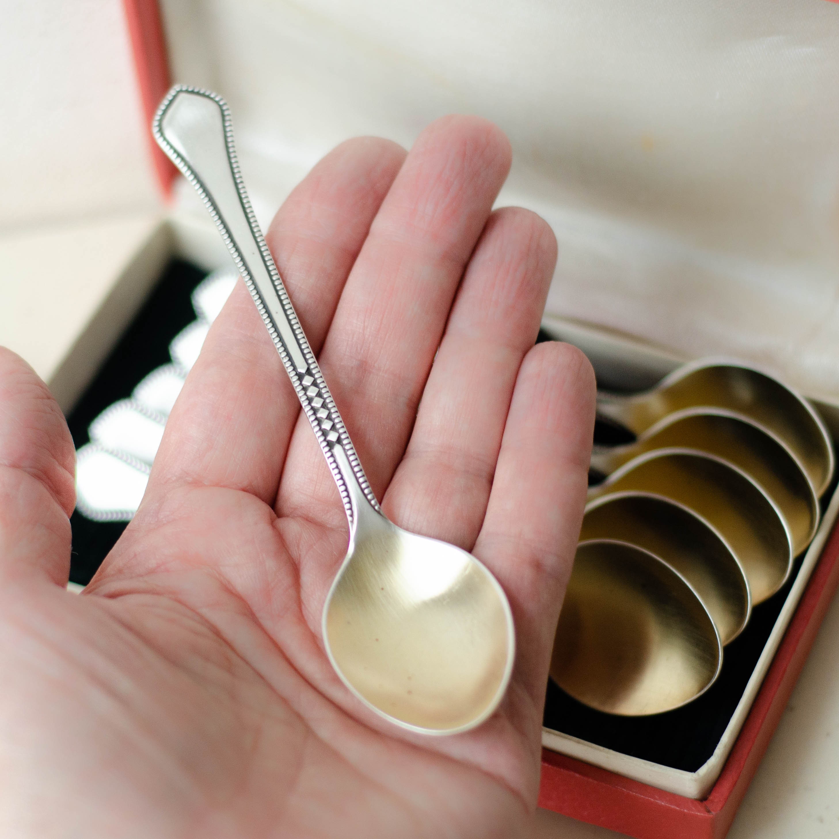 最大90％オフ！ vintage mini spoon ❀ スプーン 若葉色 ivv-jva.com