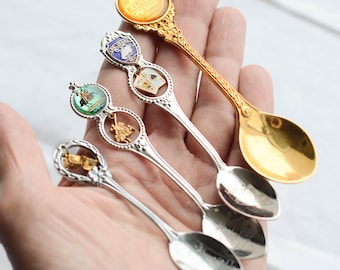 Vintage Las Vegas & Nevada Souvenir spoons USA - Dangle charm Casino memorabilia