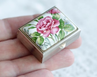 Boîte à pilules vintage ROSES, cadeaux pour grand-mère, étui à pilules de voyage pour ranger ses médicaments