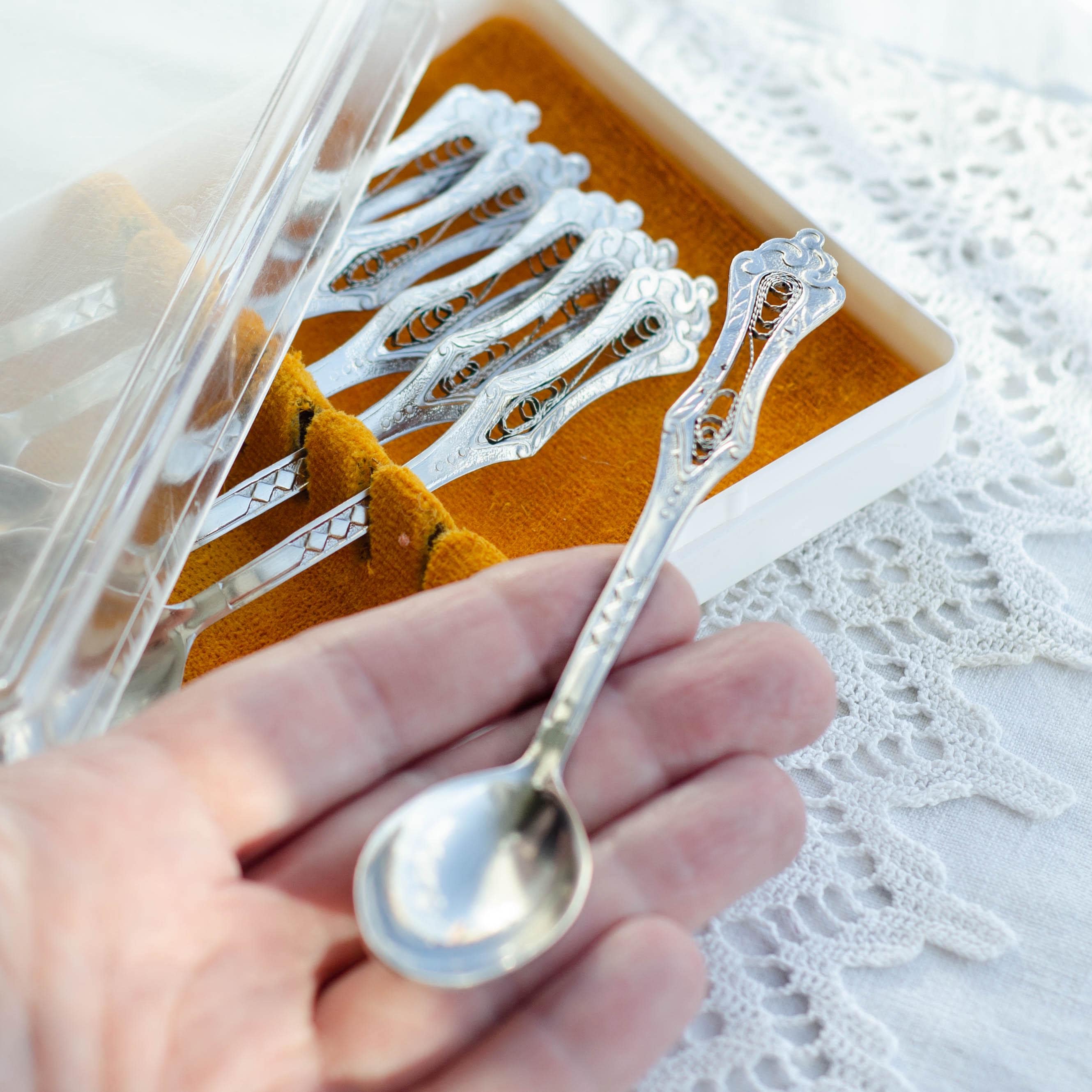 Filigree Teaspoon Set, Soviet Vintage Small Spoons, Tea