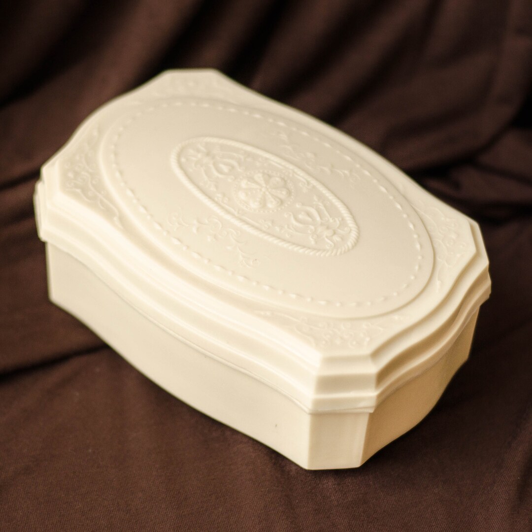 Bakelite Box From Soviet Union, Plastic Storage Box With Lid, Memory ...