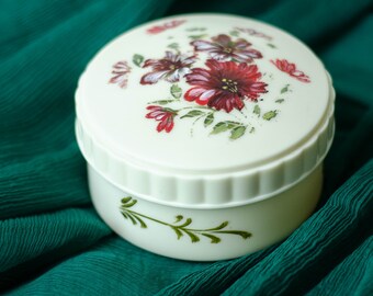 Vintage WILD FLOWERS bakelite pill container with lid, Powder box Soviet era