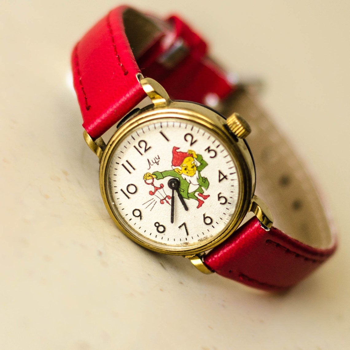 Mechanical watch Luch "EASTER GNOME", Kids watches from Ukraine, Soviet watches for women, photo 4 sur 5