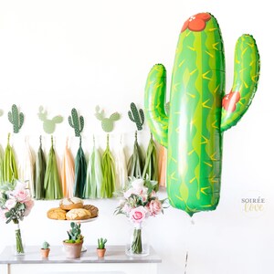 JUMBO CACTUS BALLOON | Taco Bout Fiesta Balloon, Cinco de Mayo, Taco Party, Fiesta Engagement, Birthday, Cactus, Bar, Margarita Bridal