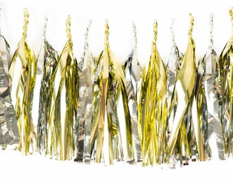NEW YEAR | Gold Silver Metallic Paper Garland, New Years Eve 2021 Party Decorations, Nye Decor, NYE 2020 Party, New Year's Eve, Pop Fizz