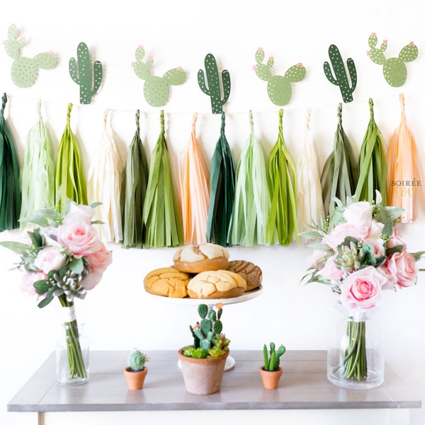 CACTUS | Green Peach Paper Tassel Garland, Banner, Cinco de Mayo, Taco Party, Fiesta Engagement, Birthday, Cactus, Bar, Margarita Bridal