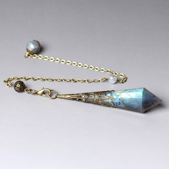 Reiki crystal healing dowsing gemstone divining Labradorite Sphere Pendulum 