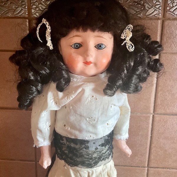 antique doll , Super beautiful
