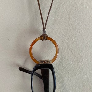 Agate Eyeglass Necklace Holder. Sterling Glasses Lanyard. Large  Brown Aagte Loop Sunglasses Holder. Leather Cord. Customized by you.