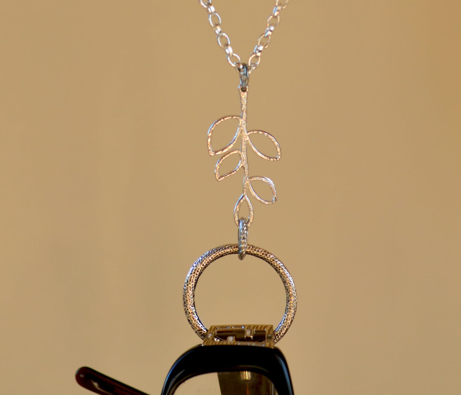 Eyeglass Holder Necklace Eyeglass Lanyard Silver Tone Ring Etsy