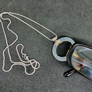 Eyeglass Lanyard Necklace. Onyx Ring Eyeglass Holder. Large White Gemstone Loop Pendant. Eyeglass chain.  Glasses Lanyard. Personalized.