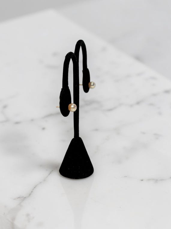 Pearl & 14K Gold Stud Earrings View 3