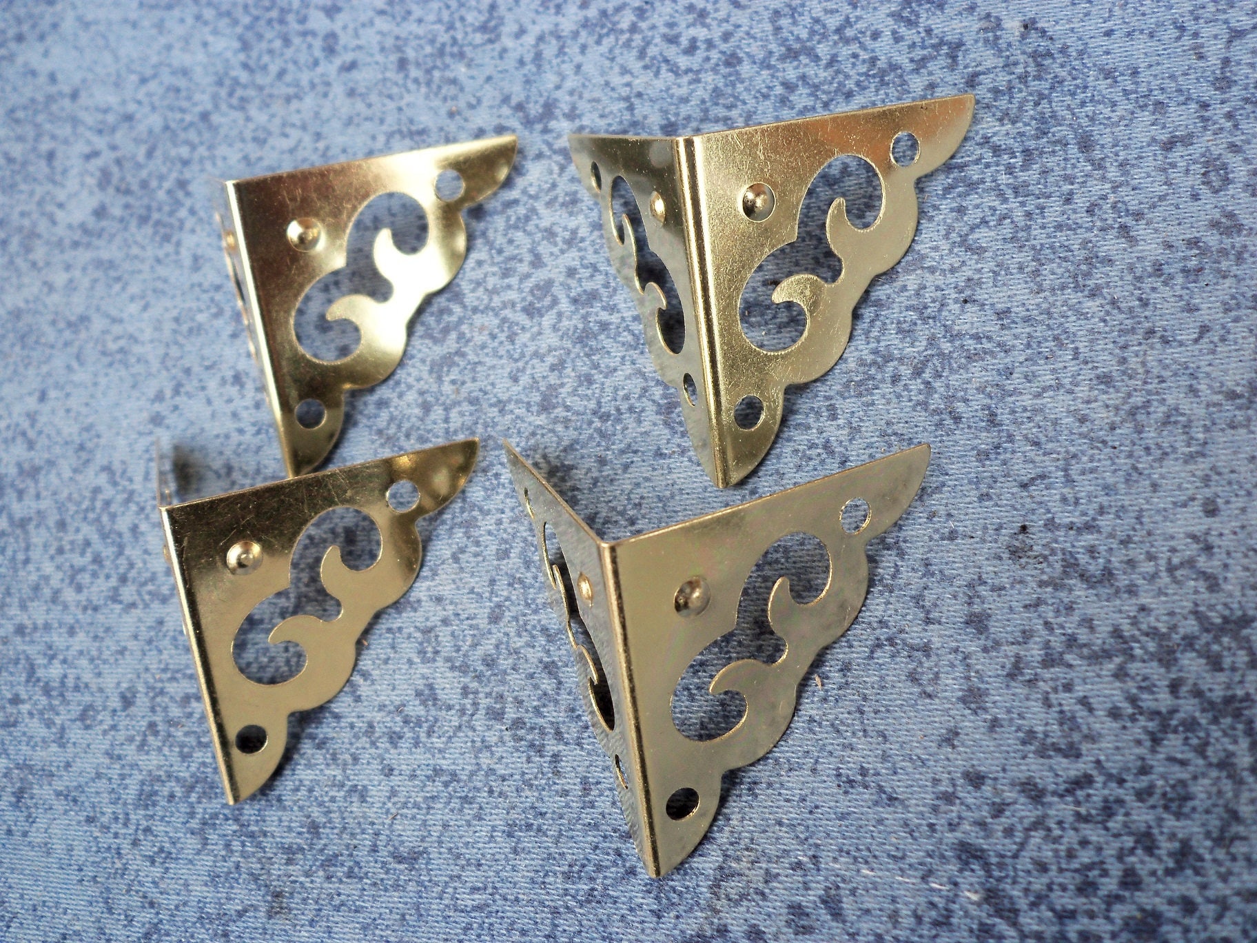 4pcs 30mm x 30mm x 30mm metal Decorative Corner Bracket for Etsy