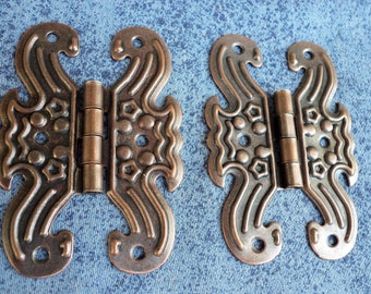 2 pcs 70mm x 50mm metal  hinges  color antique brass p27