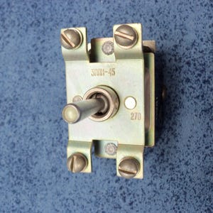 1pcs toggle switch bakelite