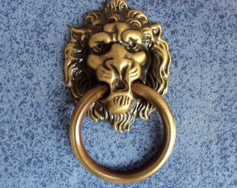 40mm x 70mm metal furniture handle  r23