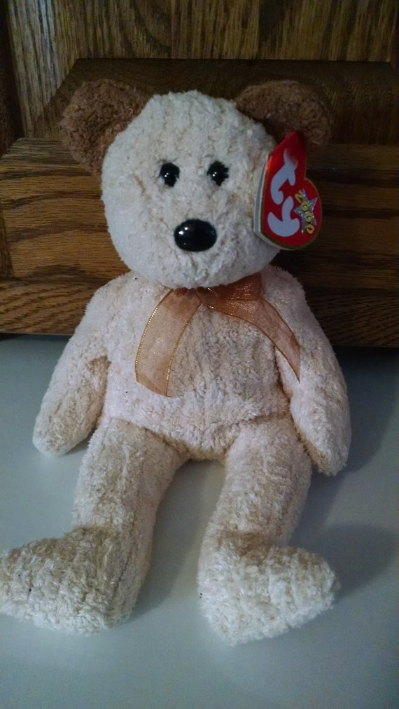 huggy the bear beanie baby