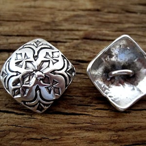 Stamped Sterling Silver Button Clasp for Wrap Bracelet (one button) (A)