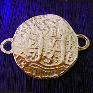 Gold Bronze Spanish Coin Replica Jewelry Links one link image 2