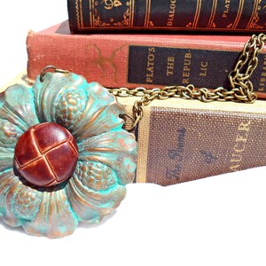 Vintage Style Flower Statement Necklace with Upcycled Button