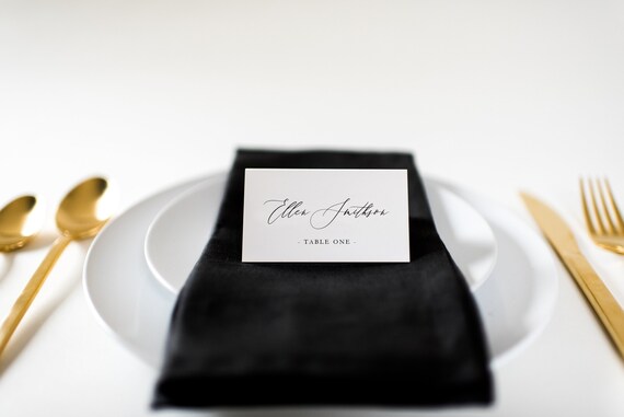 wedding place cards / escort cards / flat / folded / wedding place card / black / calligraphy / modern / classic / entree meal option