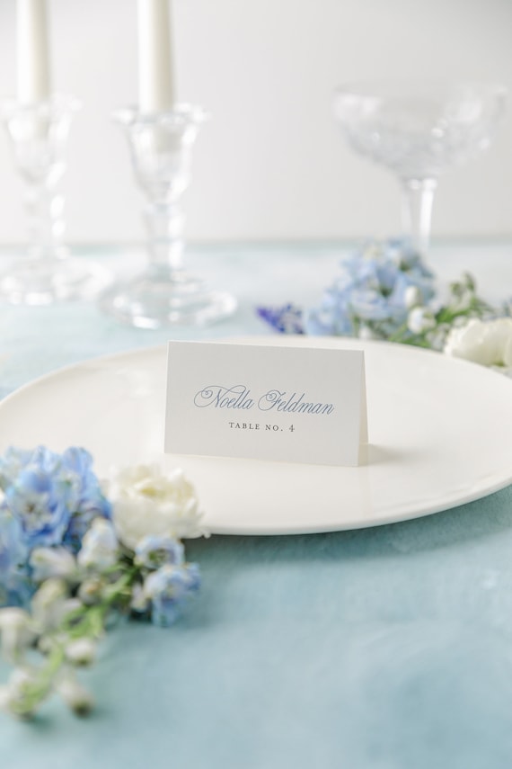 wedding place cards / wedding escort cards