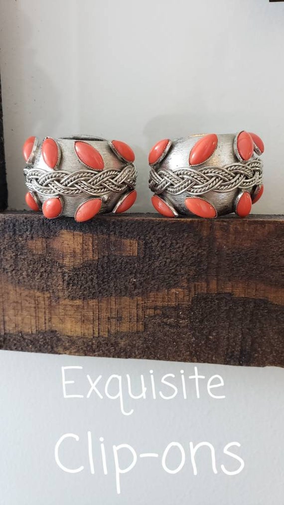 Vintage Silver Tone Metal with Faux Coral Cabocho… - image 5
