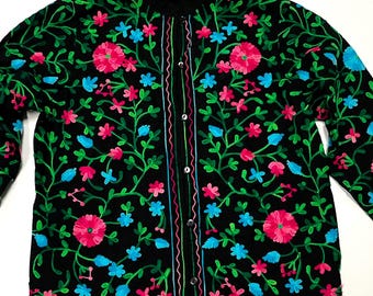 Vintage 90s FULLY EMBROIDERED Black Floral Shirt - National brand button down - Women's long sleeve blouse - 100% Cotton - Medium