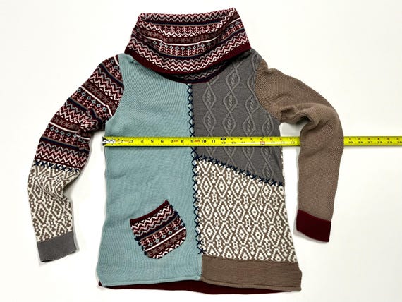 Patchwork Sweater - Paneled construction - Coldwa… - image 8