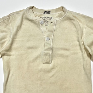 true vintage 1950&#39;s - Army Thermal - long sleeve - henley shirt - 50/50 wool & cotton - undershirt - Hanes Knitting Co. - Winter M50