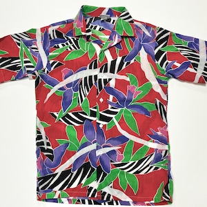 80s Hawaiian shirt - Islander brand - vintage 1980&#39;s - boys shirt - ladies button down - single stitch - Women&#39;s short sleeve blouse
