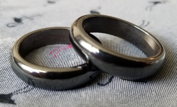 Hematite wedding band outlet