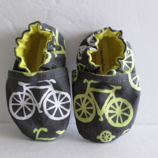 Baby Shoes, Baby Booties, Baby Unisex Shoes, Baby slippers, Bicycle, Yellow