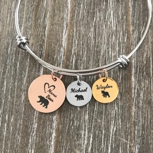 Mama Bear Bracelet with cubs/  1 2 3 4 5 6 baby cubs Bracelet  / Mama Bear jewelry / Family Bear Bracelet / Personalized Mama Papa bear cub