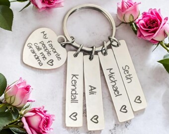 Personalized Grandma Keychain /  1 2 3 4 5 6 Names / Grandma jewelry / custom Grandma Key chain / Grandma Keychain with names / Grandma Gift